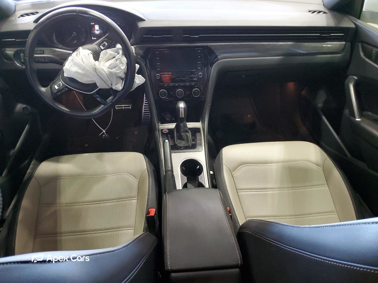 Volkswagen Passat 2021