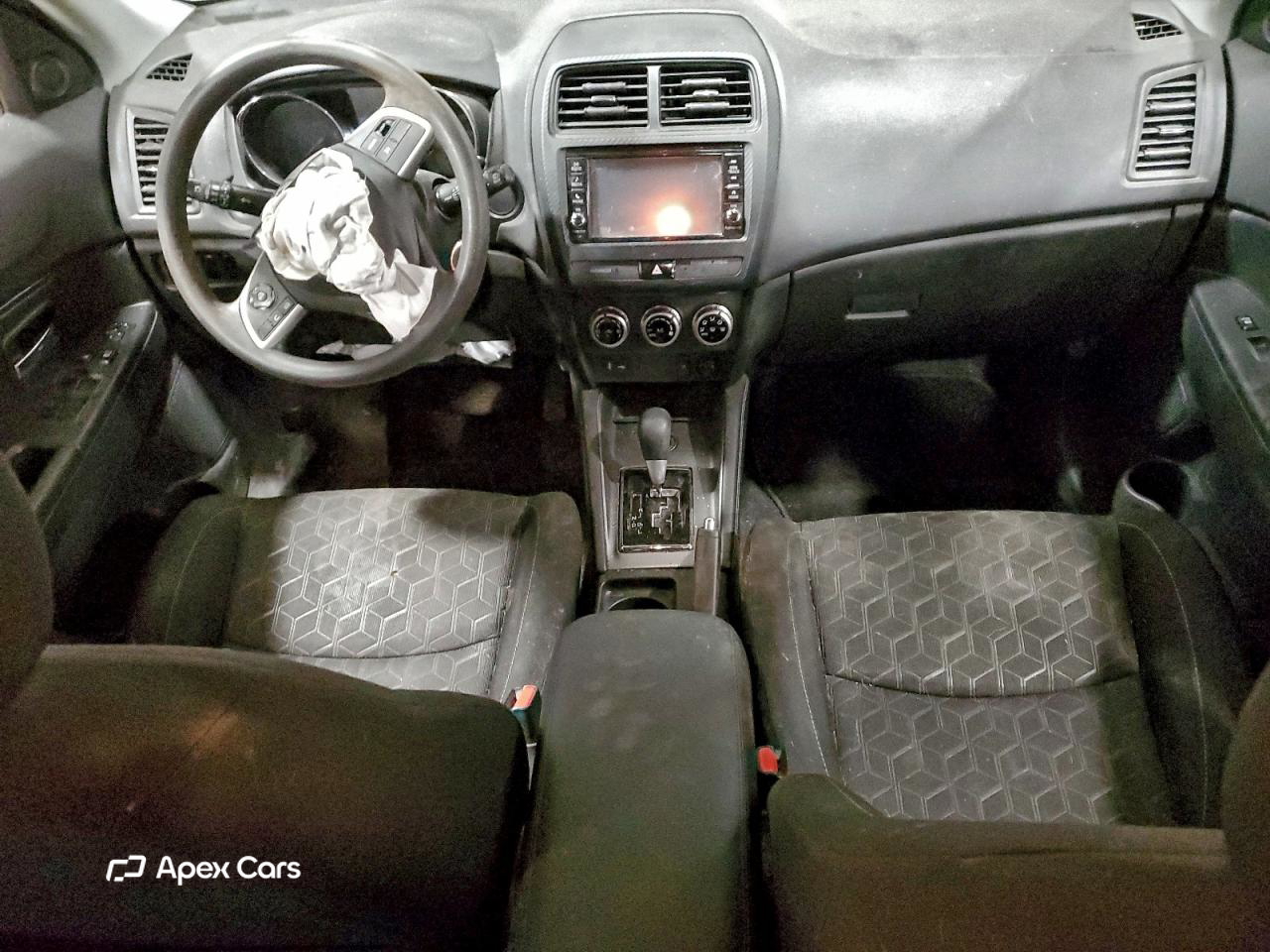 Mitsubishi Outlander 2020