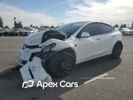 Tesla Model Y 2023 - Image 1 of 14