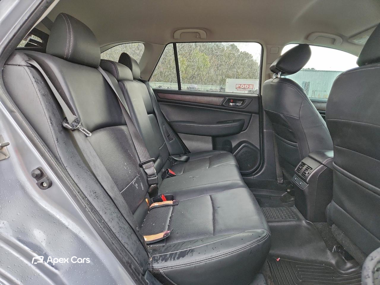 Subaru Outback 2015