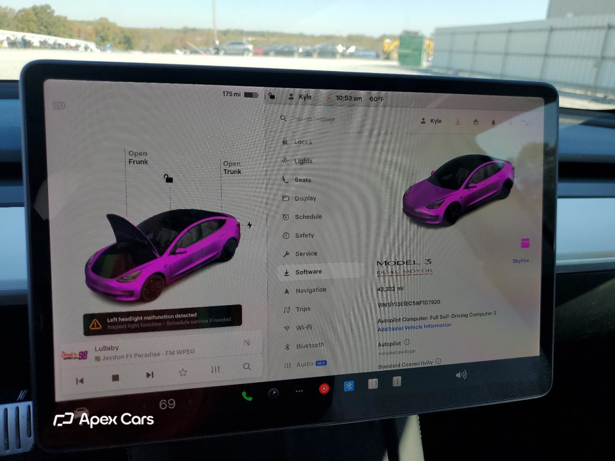Tesla Model 3 2022