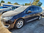 Chrysler Pacifica 2017