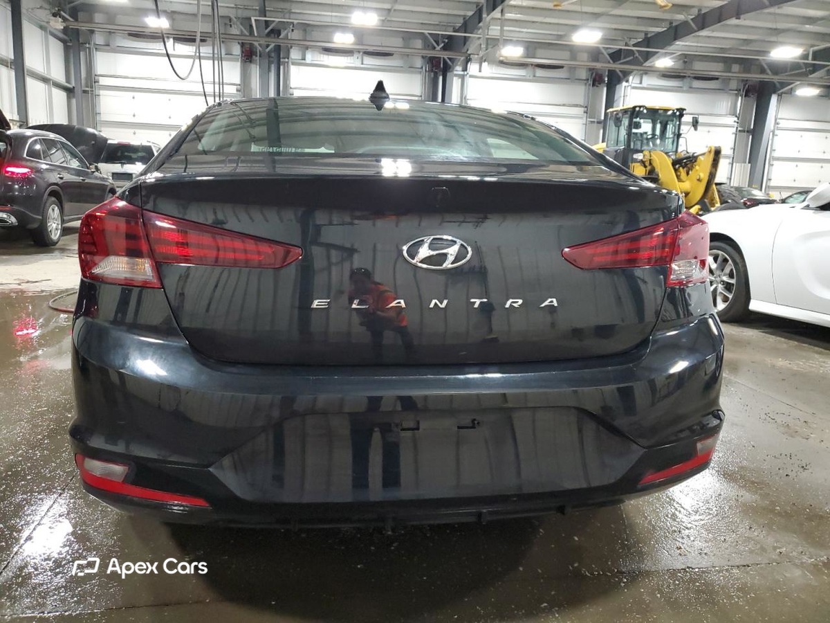 Hyundai Elantra 2020
