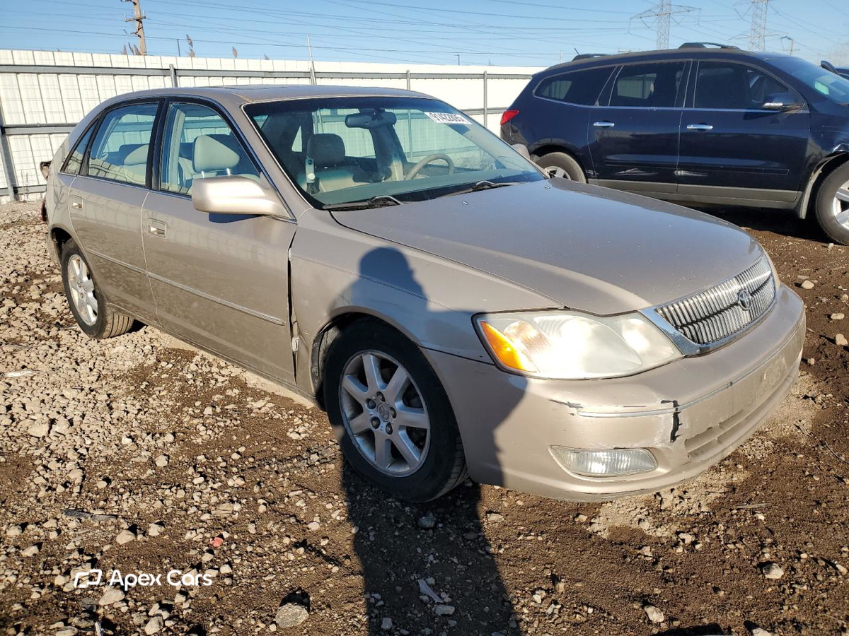 Toyota Avalon 2000