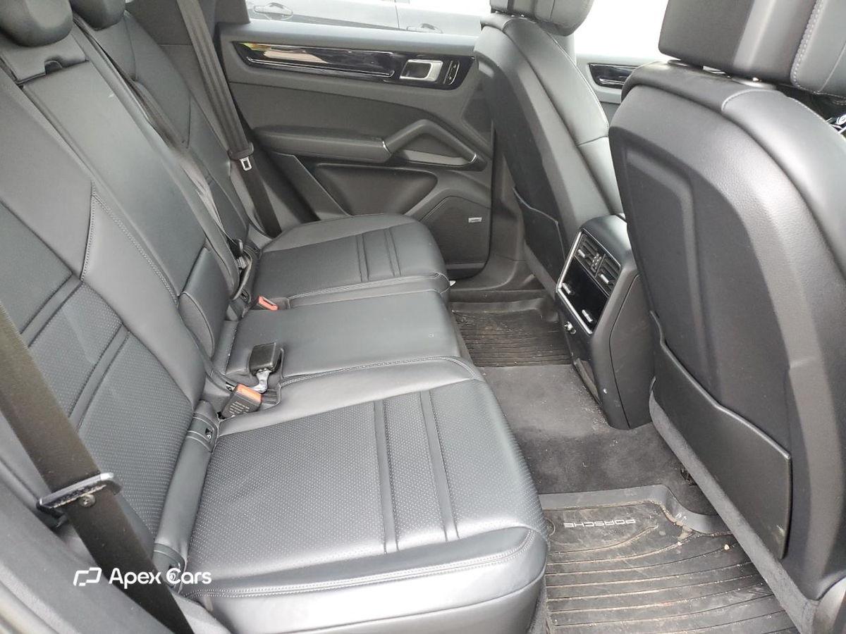 Porsche Cayenne 2019