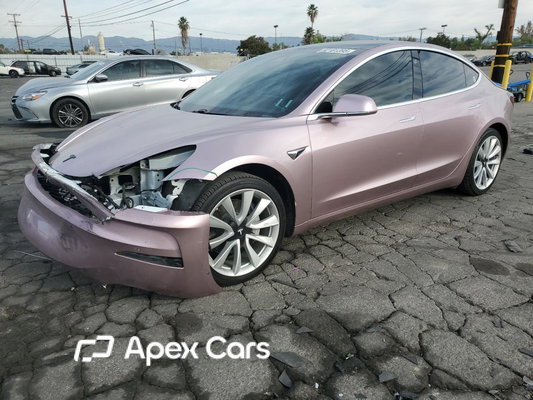 Tesla Model 3 2020 - Image 1 of 12