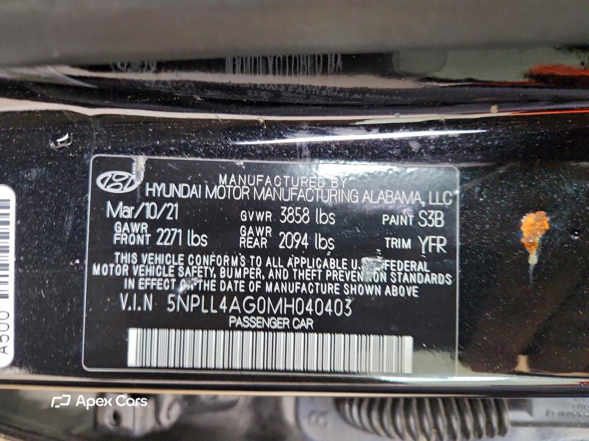 Hyundai Elantra 2021