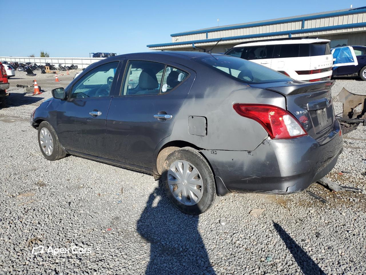Nissan Versa 2019
