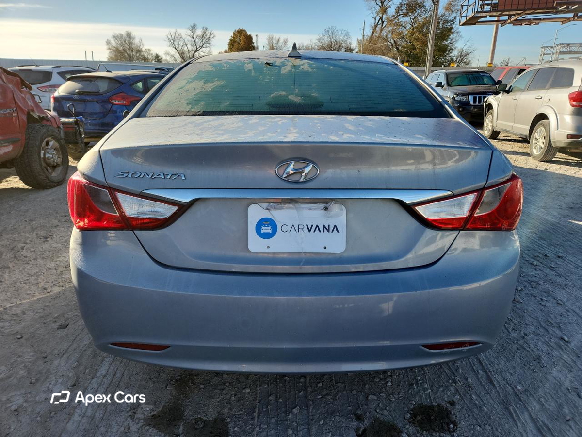Hyundai Sonata 2011