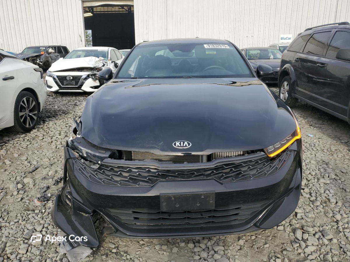 Kia K5 2021