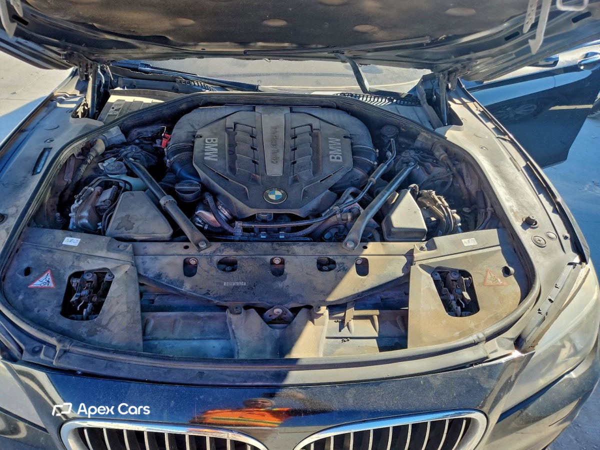 BMW Series 7 2013