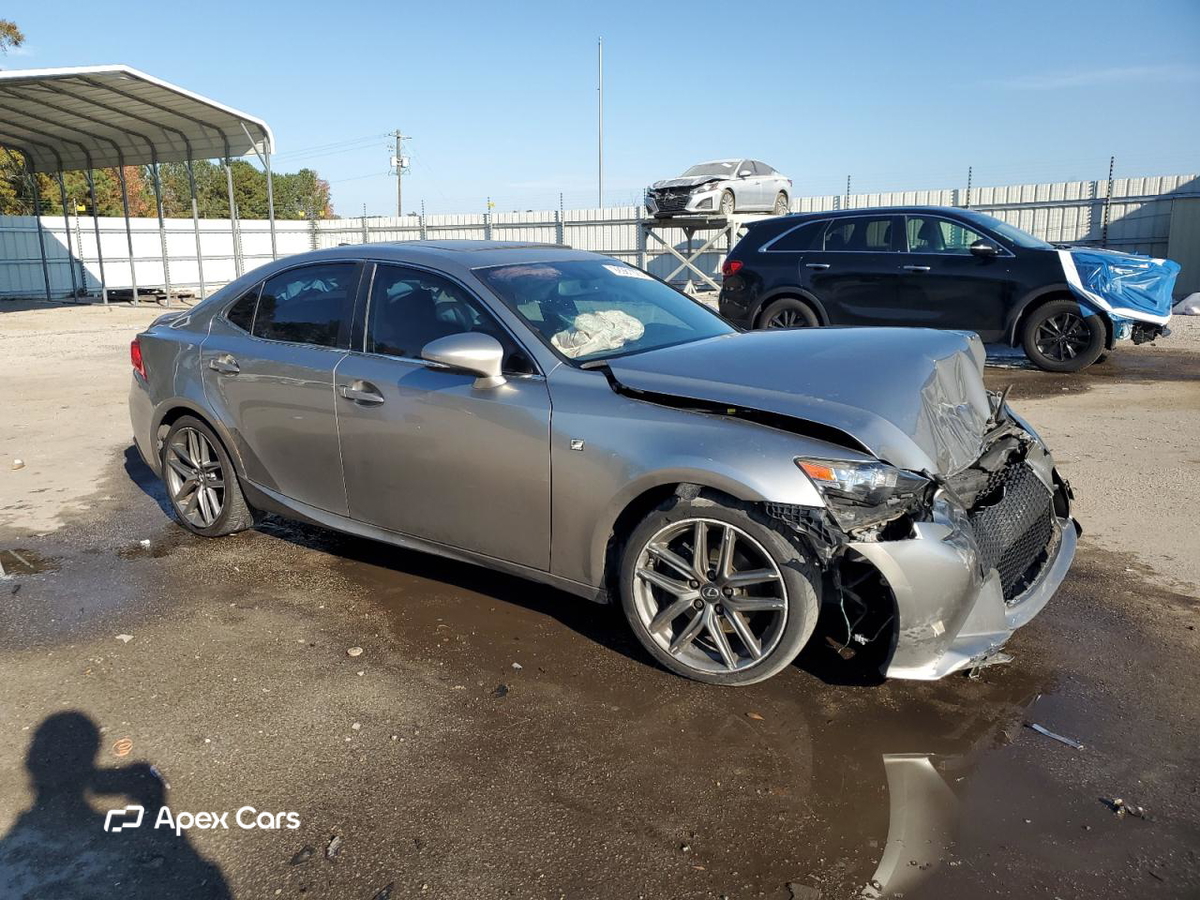 Lexus IS 2015
