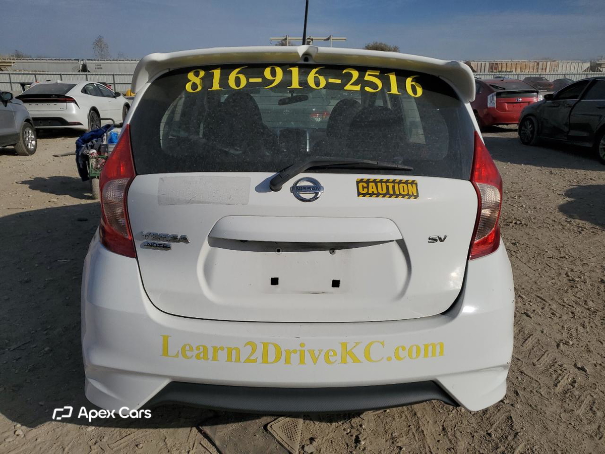 Nissan Versa 2017