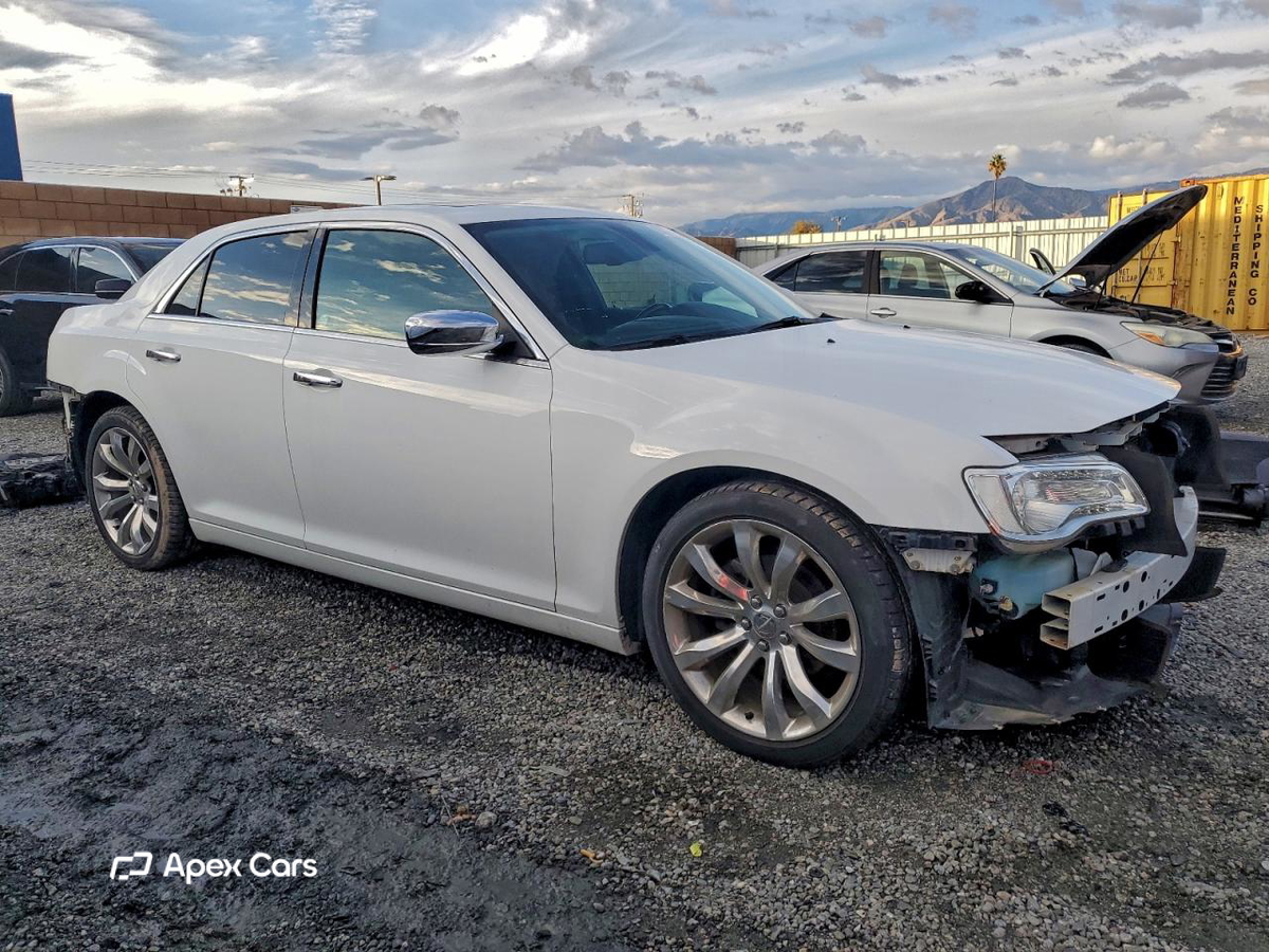 Chrysler 300 2020