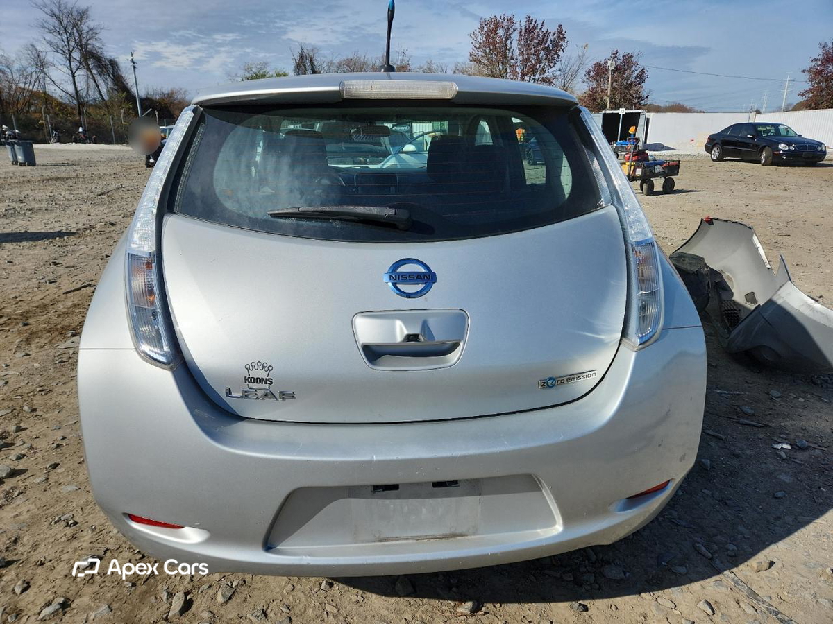 Nissan Leaf 2014