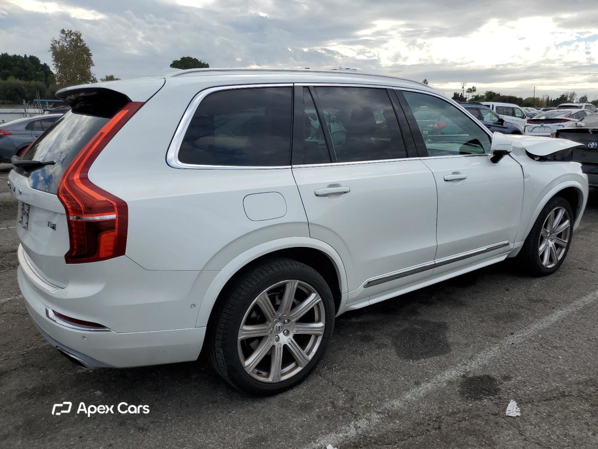 Volvo XC90 2017