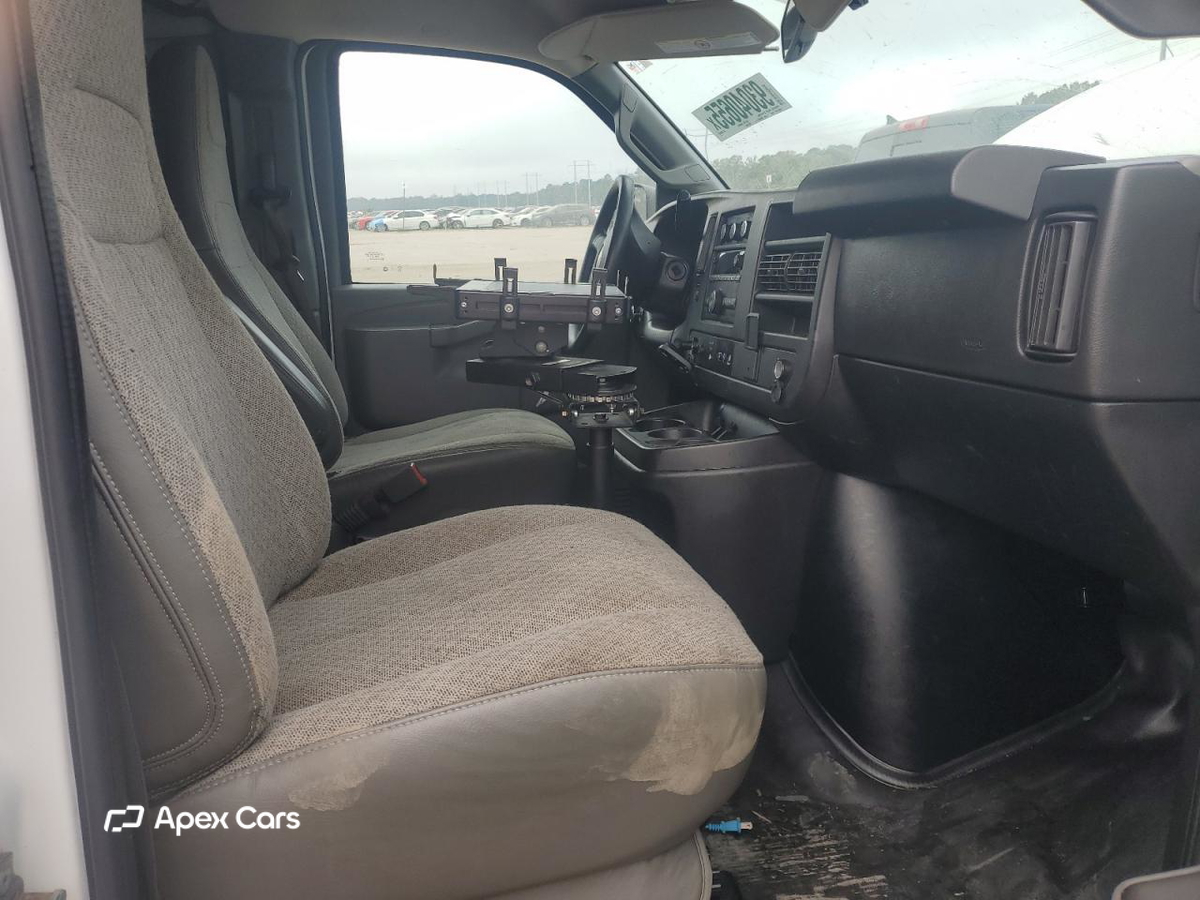 Chevrolet Express 2020