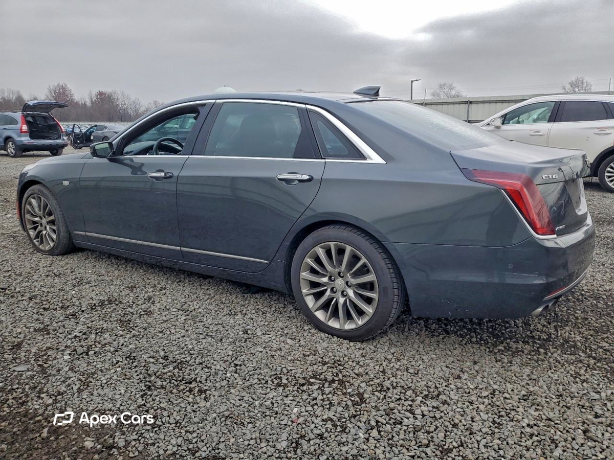 Cadillac CT6 2017