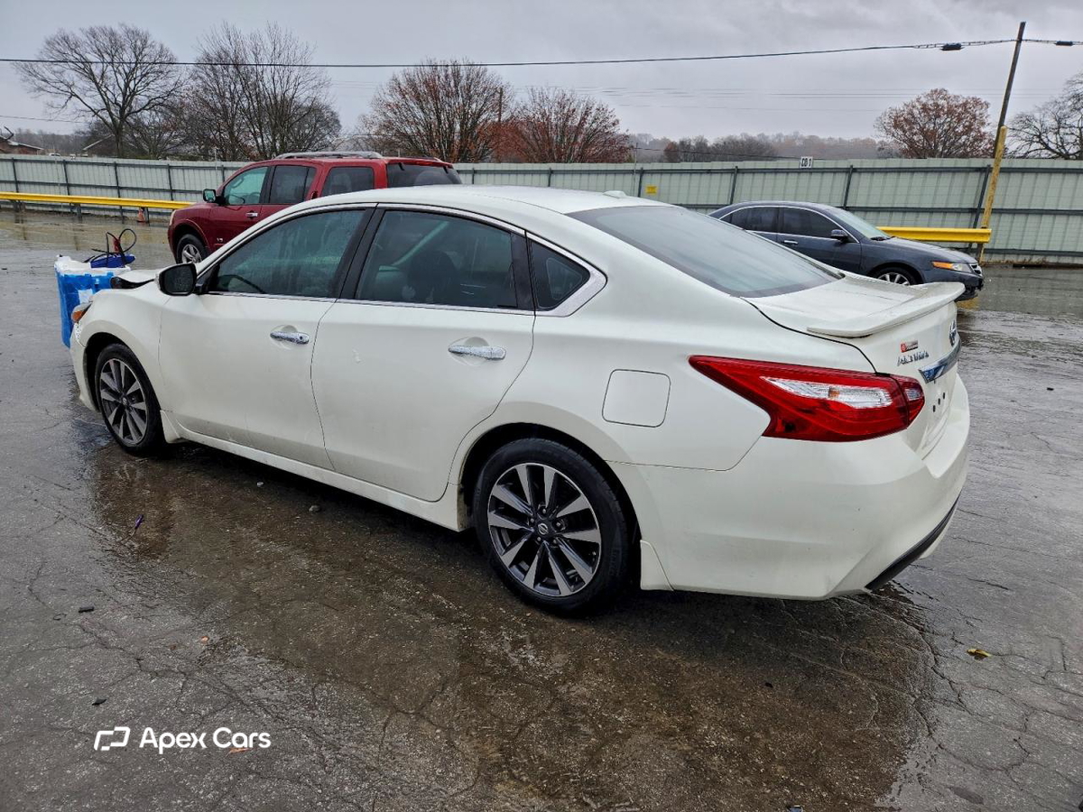 Nissan Altima 2017