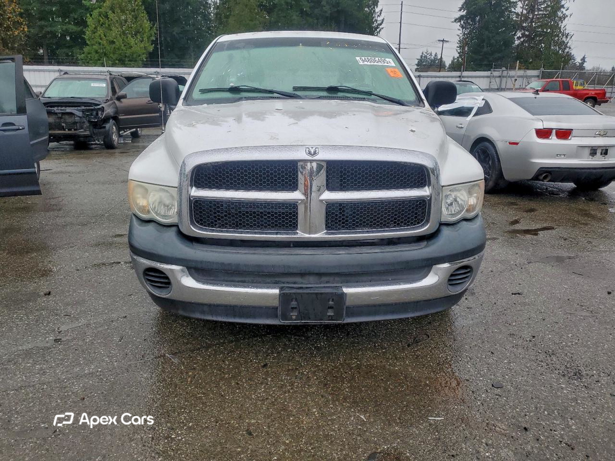 Dodge RAM 2004