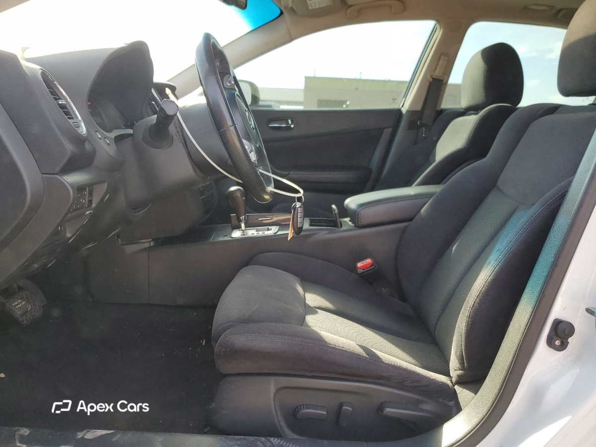 Nissan Maxima 2014