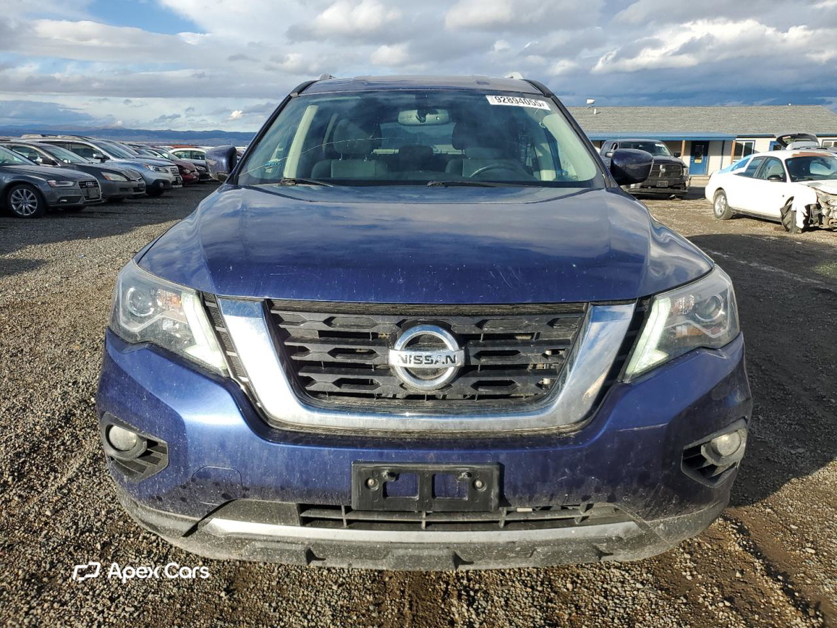 Nissan Pathfinder 2019