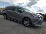 Toyota Sienna 2021