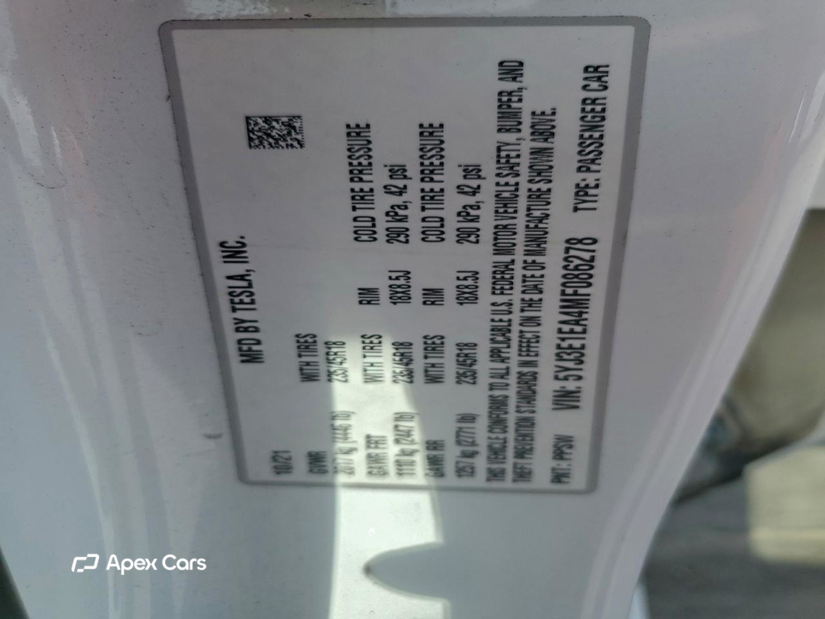 Tesla Model 3 2021