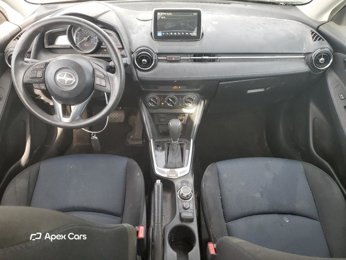 Toyota  2016