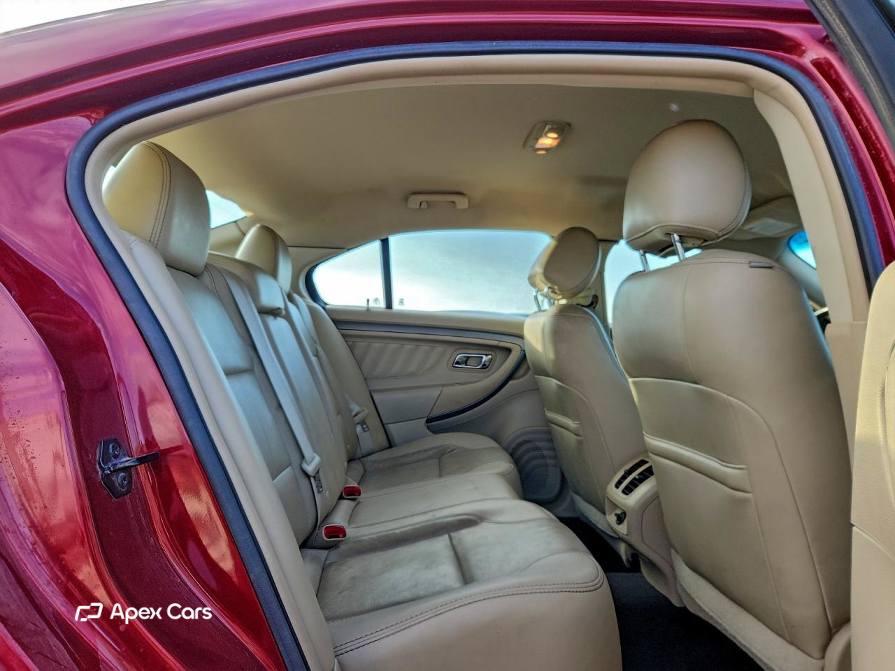 Ford Taurus 2014
