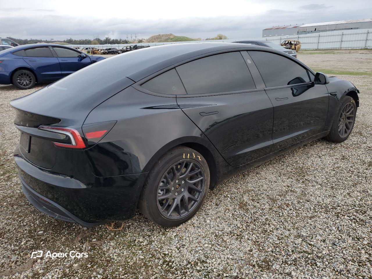 Tesla Model 3 2025