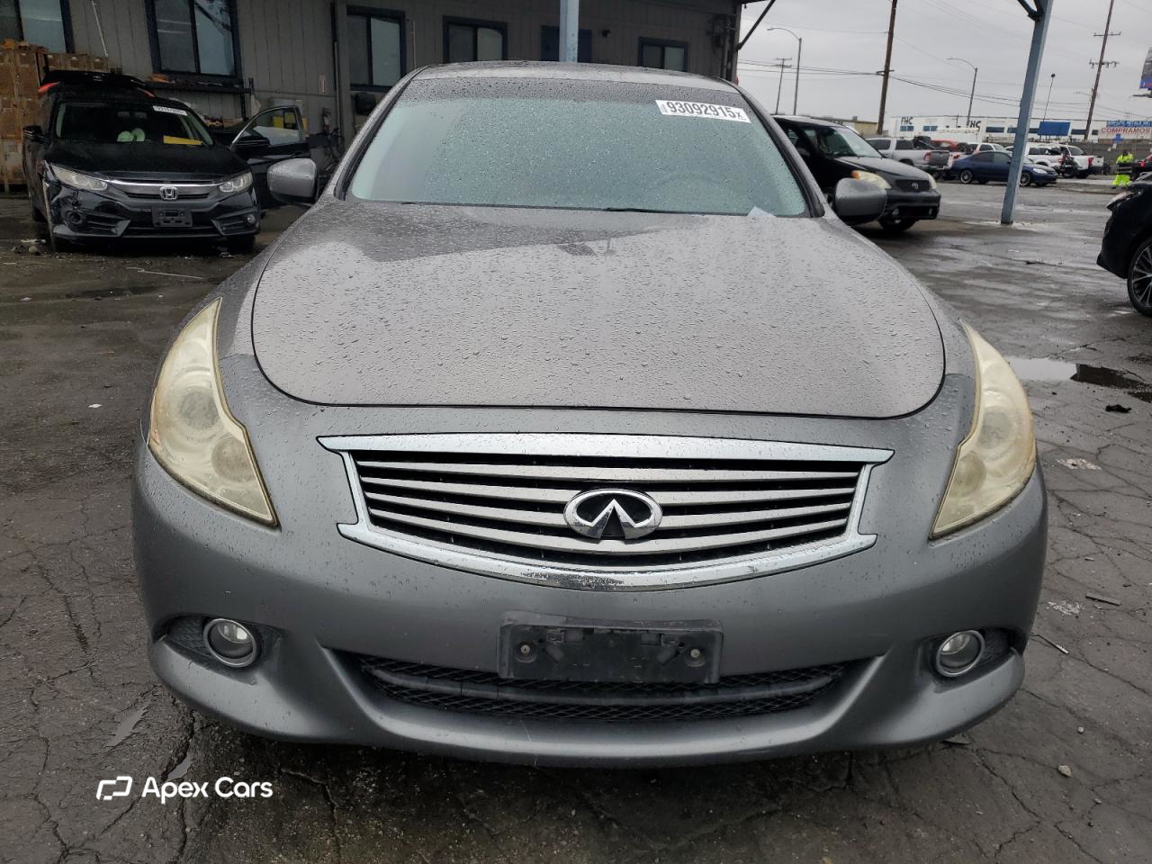 Infiniti G 2013