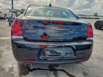 Chrysler 300 2022