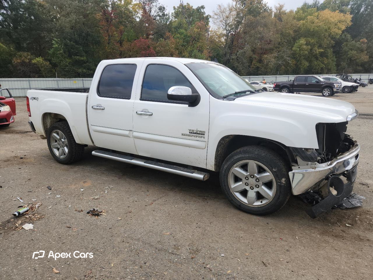 GMC Sierra 2013
