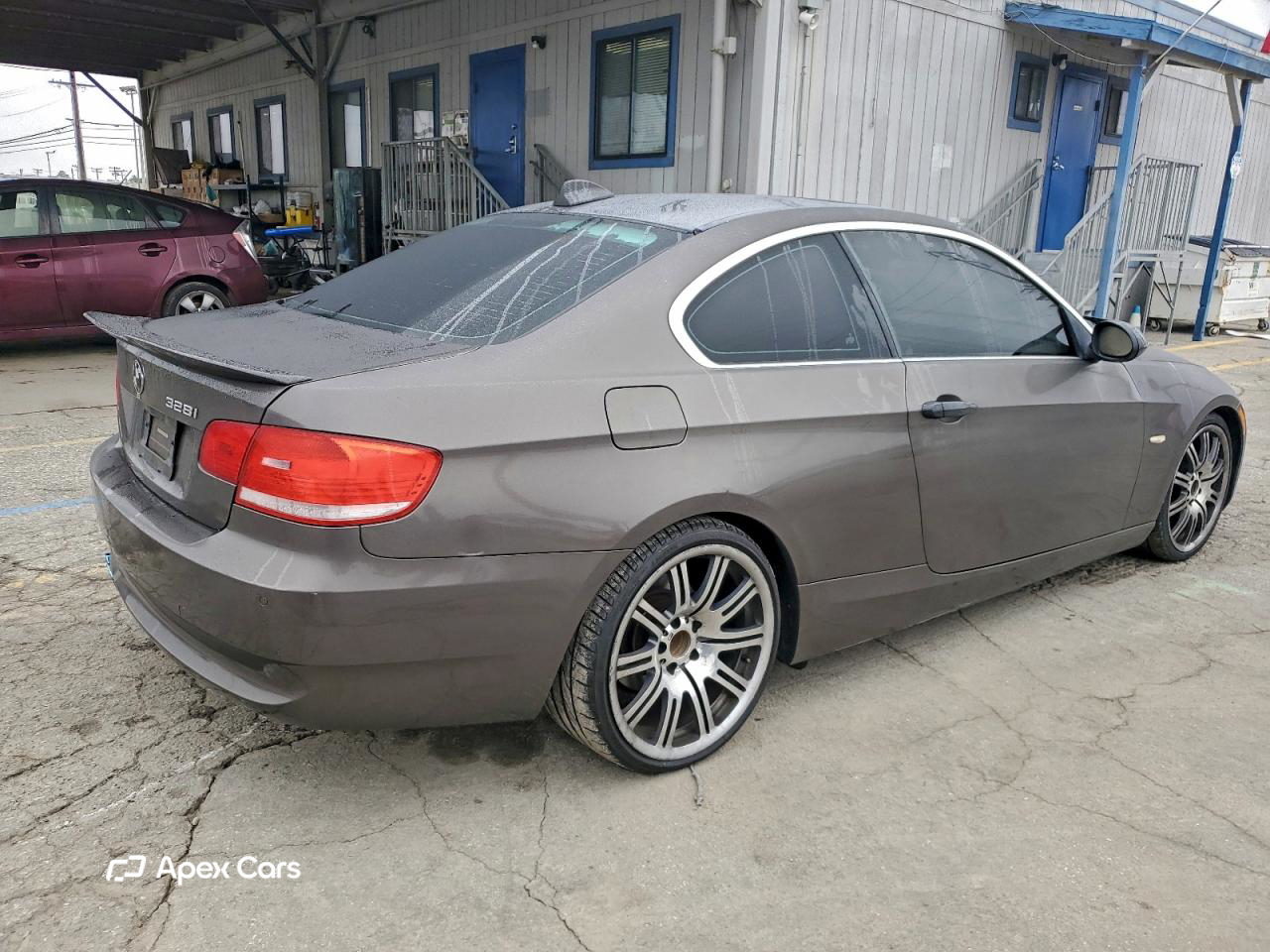BMW Series 3 2009