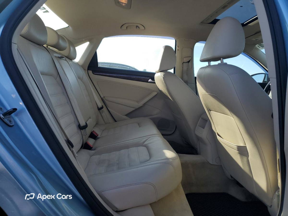 Volkswagen Passat 2012
