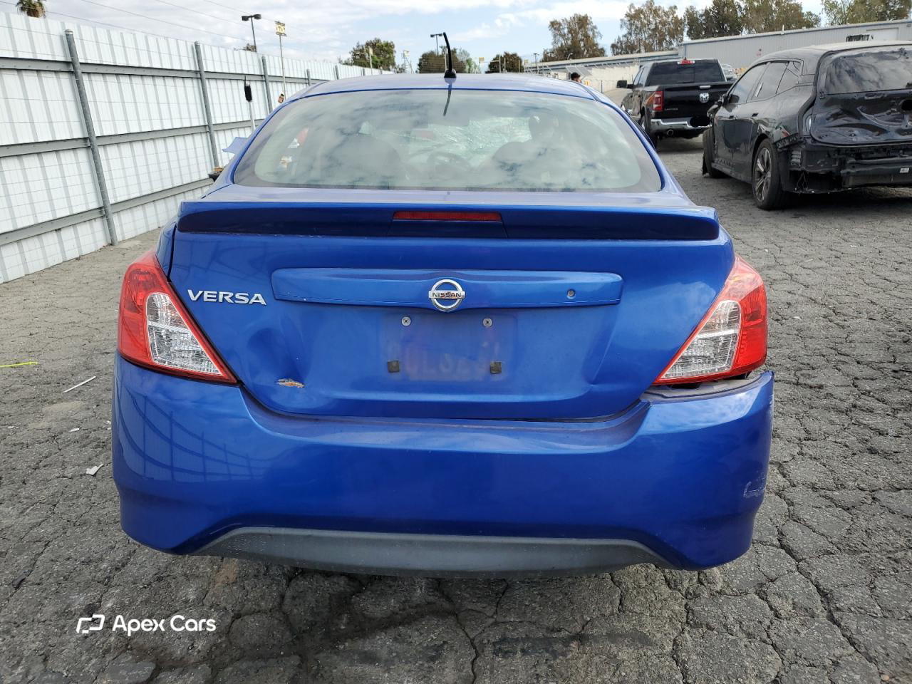 Nissan Versa 2017