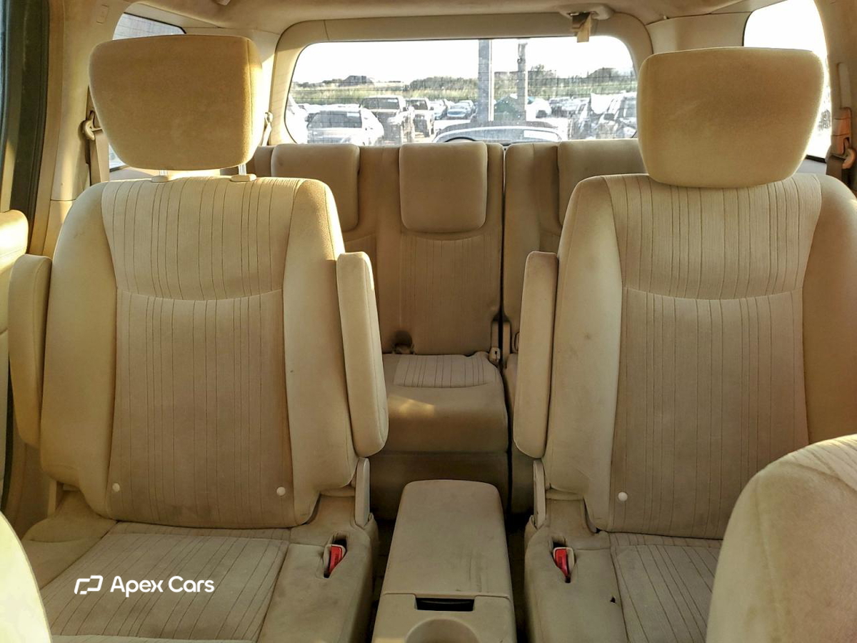 Nissan Quest 2012