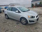 Chevrolet Sonic 2015