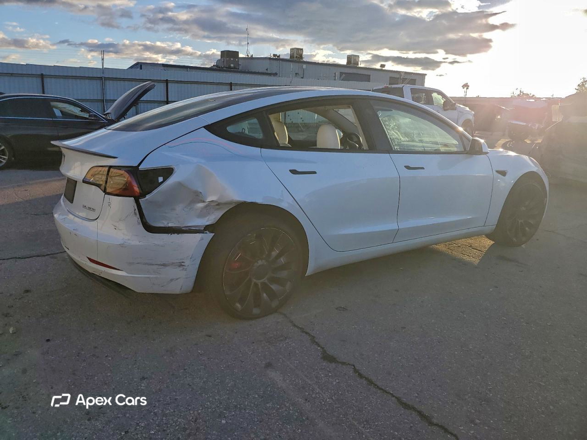 Tesla Model 3 2023