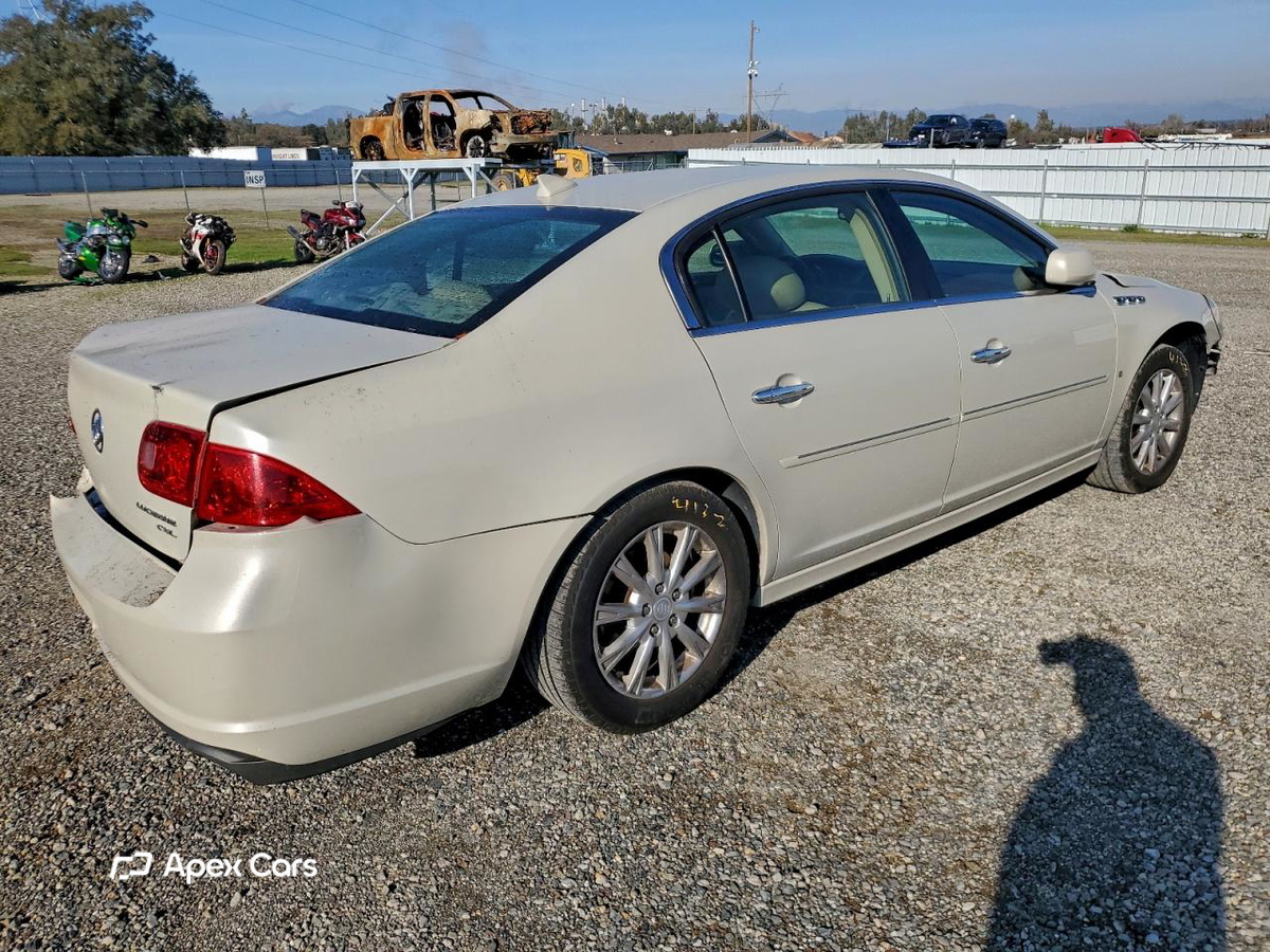 Buick Lucerne 2010