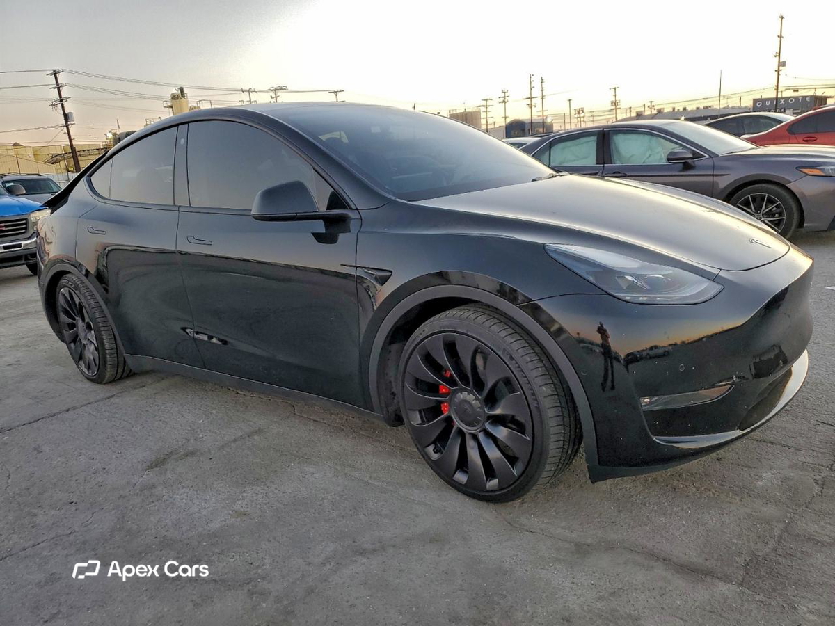 Tesla Model Y 2022