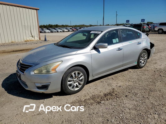 Nissan Altima 2015 - Image 1 of 12