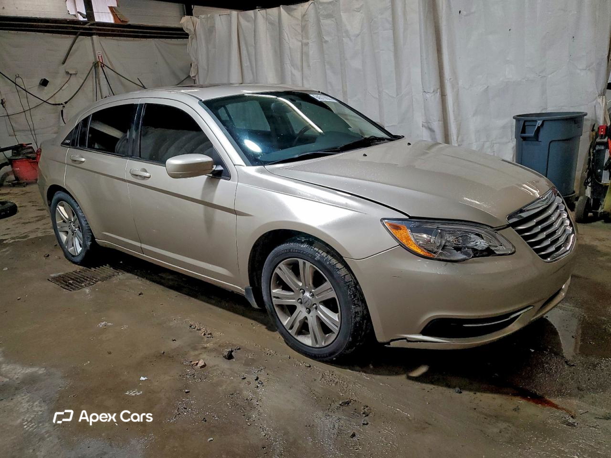 Chrysler 200 2013