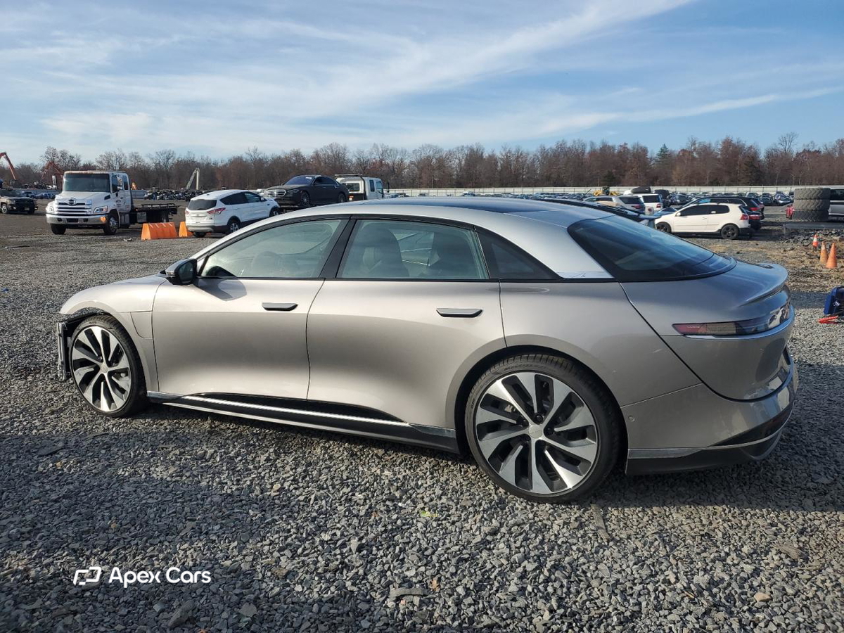 Lucid Air 2025