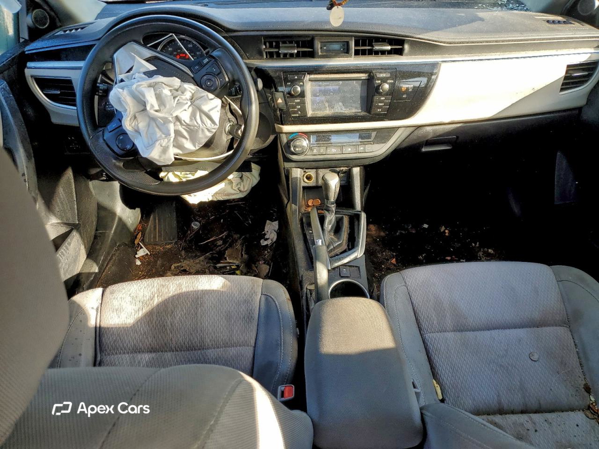 Toyota Corolla 2015