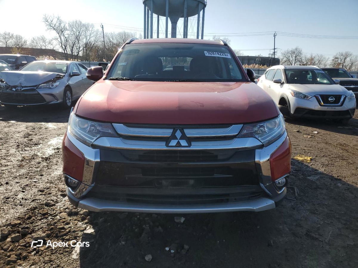 Mitsubishi Outlander 2016