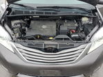 Toyota Sienna 2012