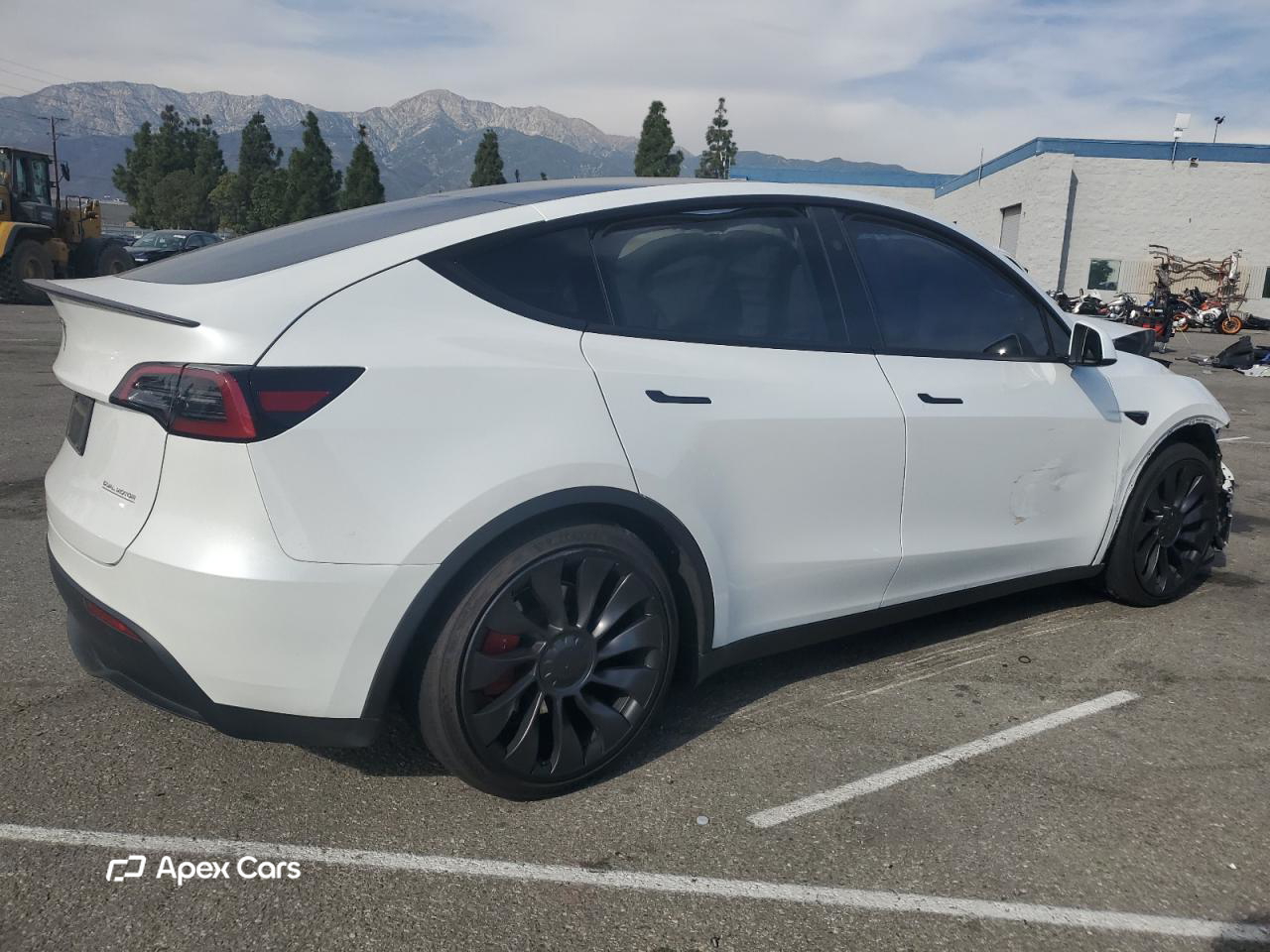 Tesla Model Y 2023