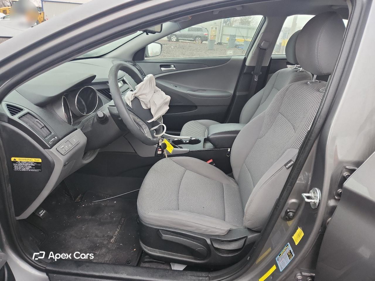 Hyundai Sonata 2012